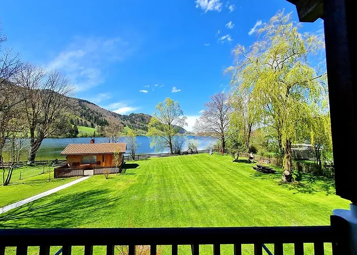 Appartementhaus „Die Kuh Am See“