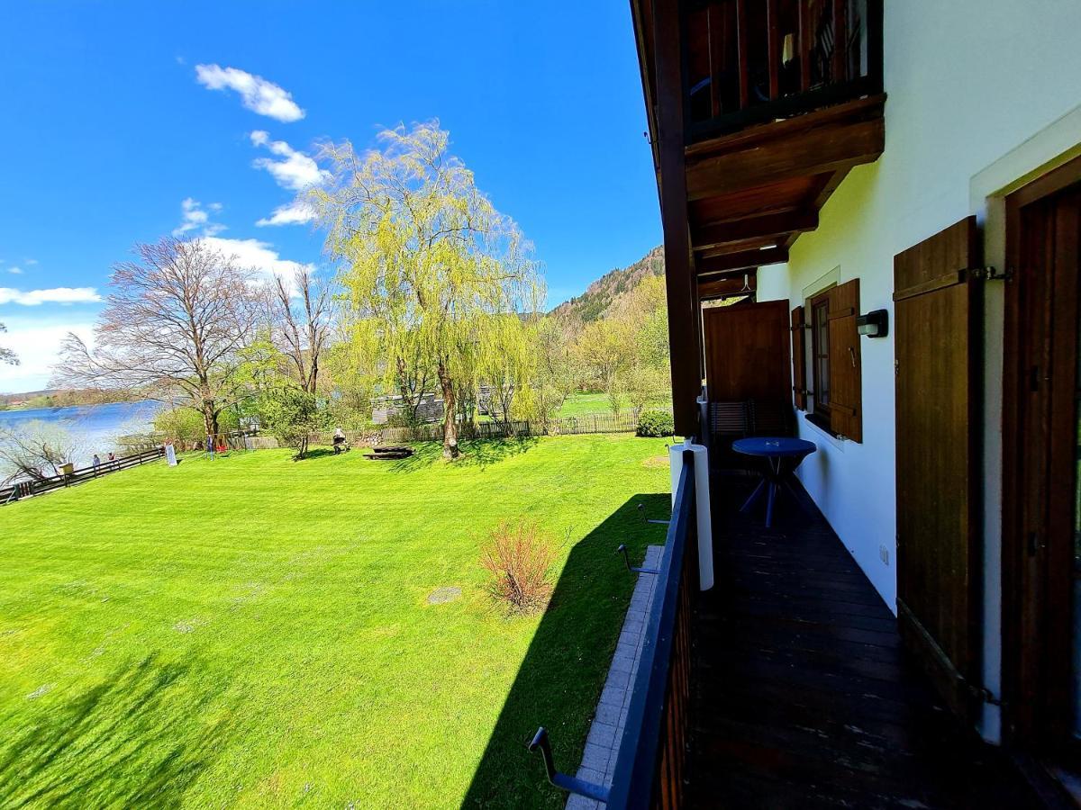Apartment Appartementhaus „die Kuh Am See“ *